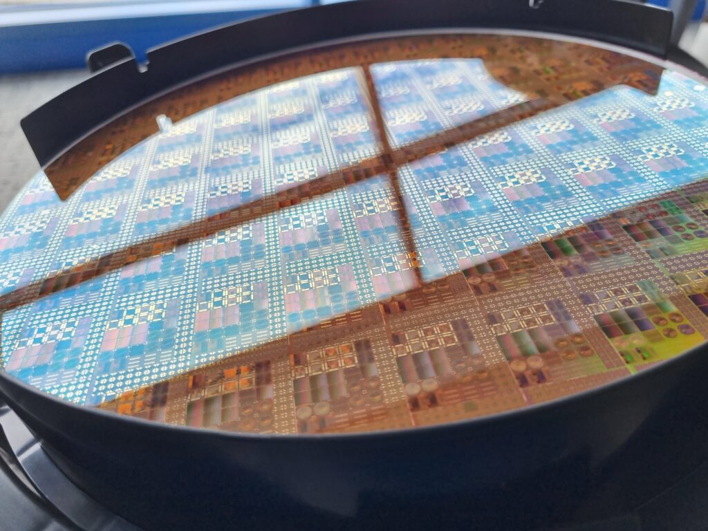 STMicroelectronics-Metalenz partnership expands to boost metasurface optics adoption
