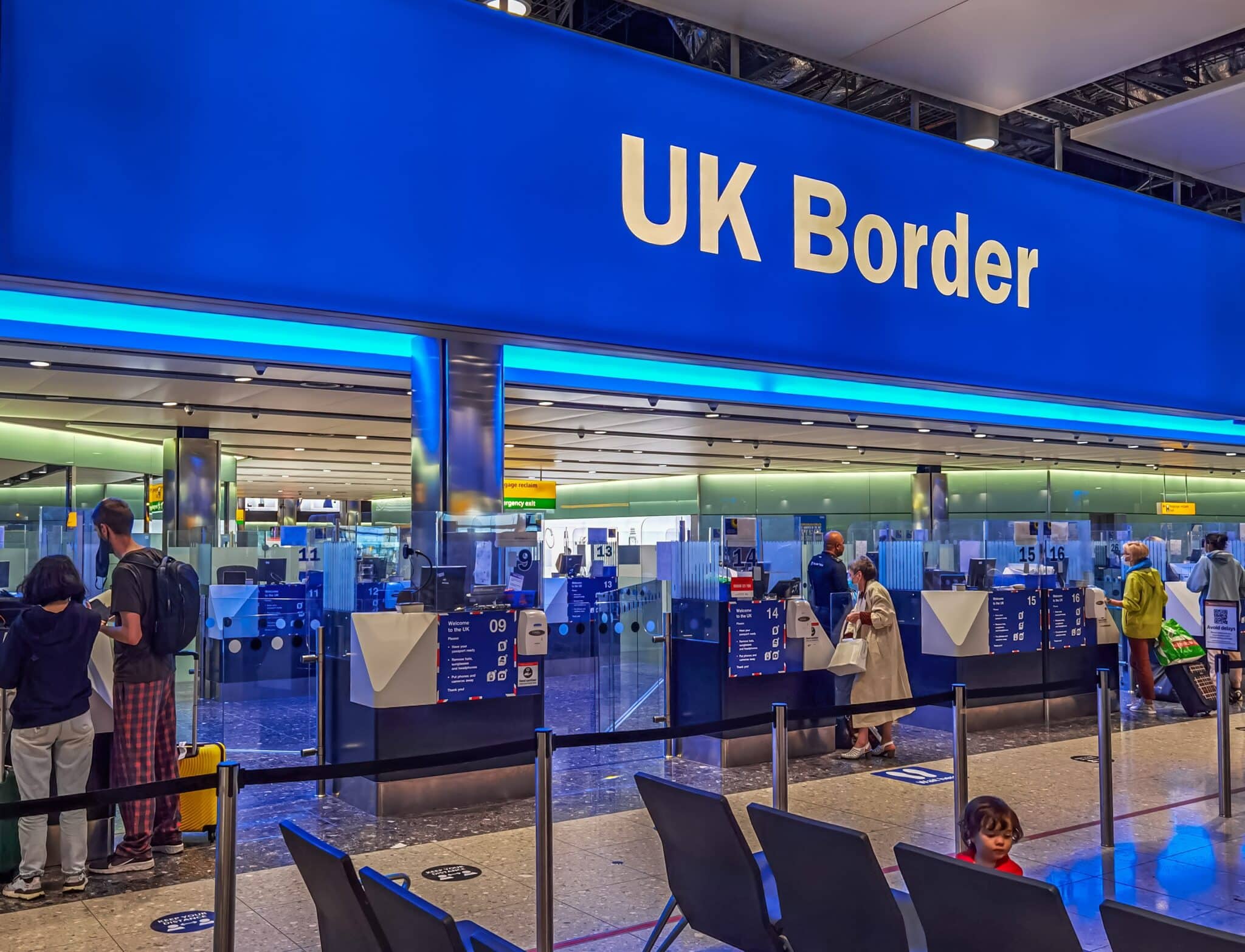 UK completes passport-free border trial with biometric e-gates UK completes passport-free border trial with biometric e-gates