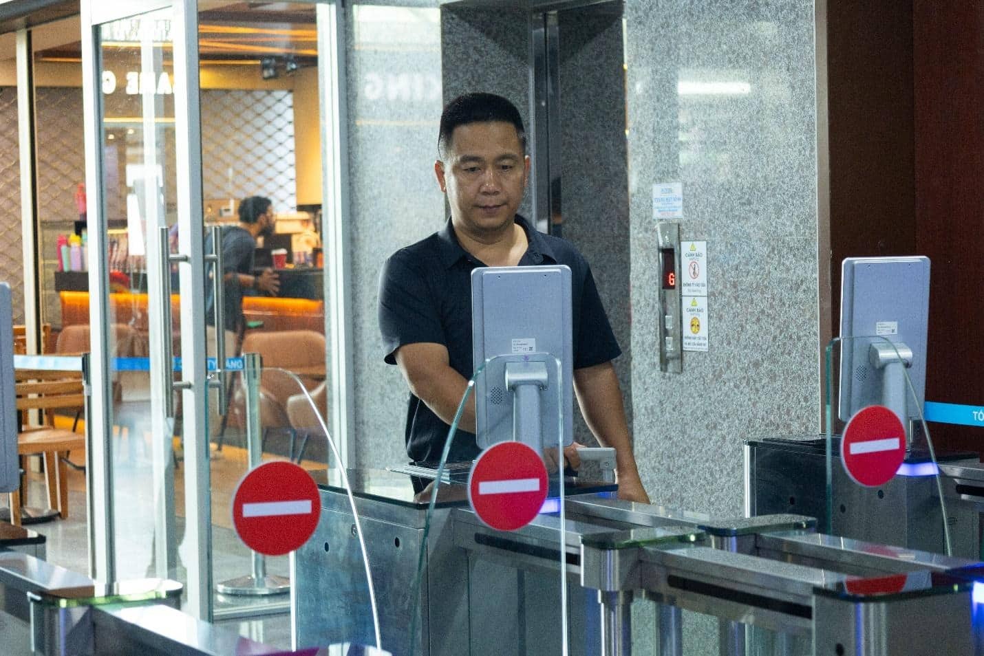 Da Nang Airport opens biometric priority lane