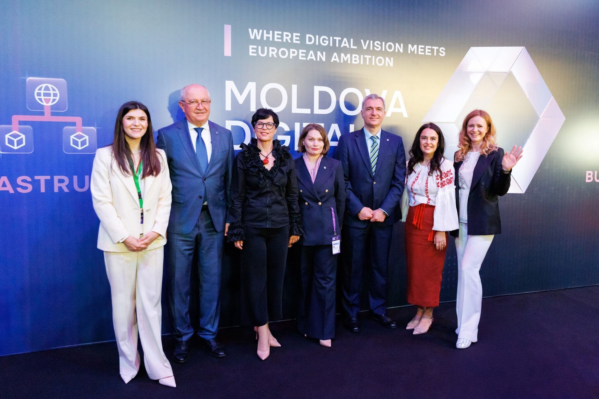 Moldova launches EVO 2.0, signs digital partnership with Mastercard