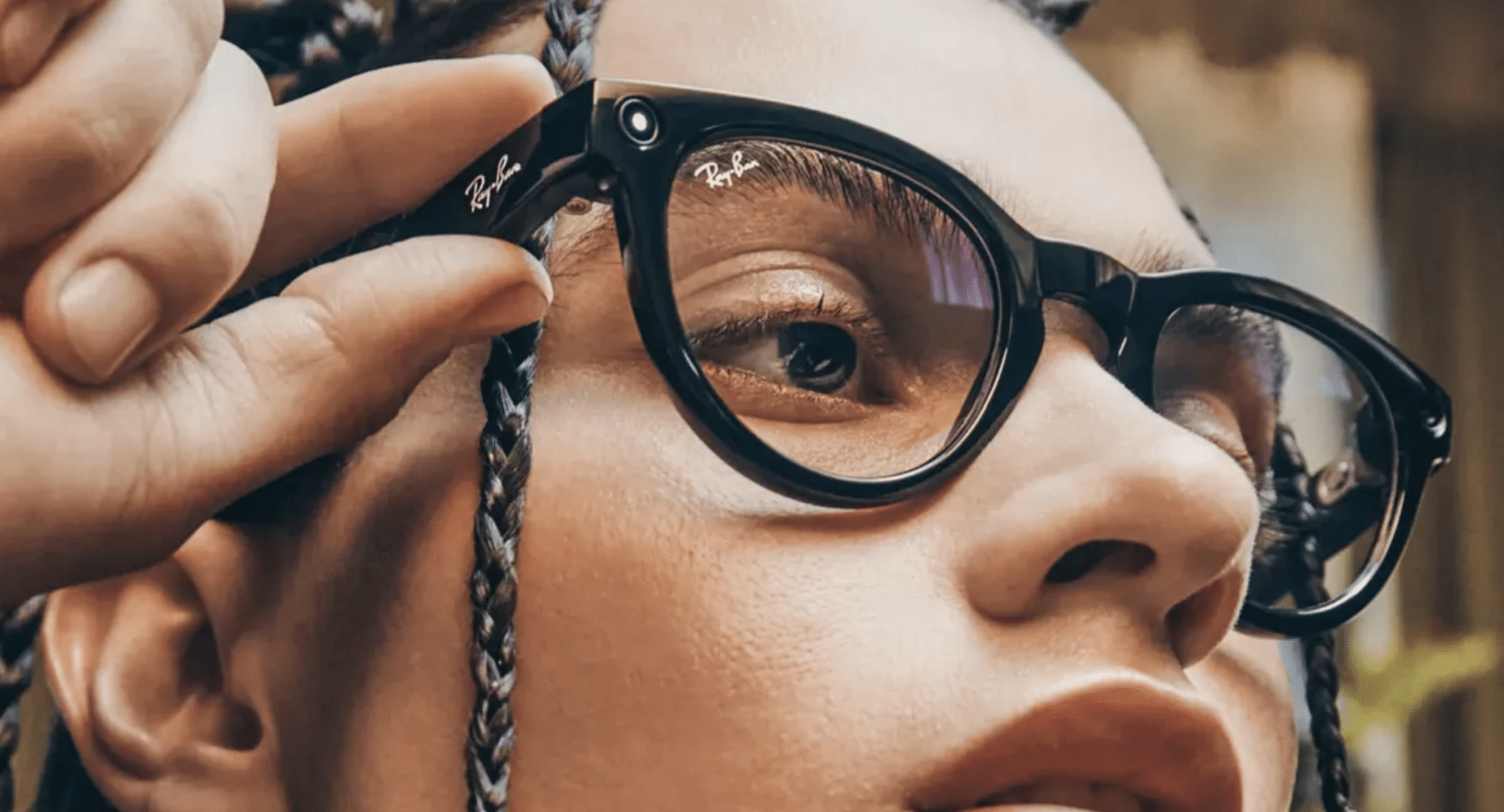 Meta's smart glasses privacy defense falters when AI can use camera without recording light