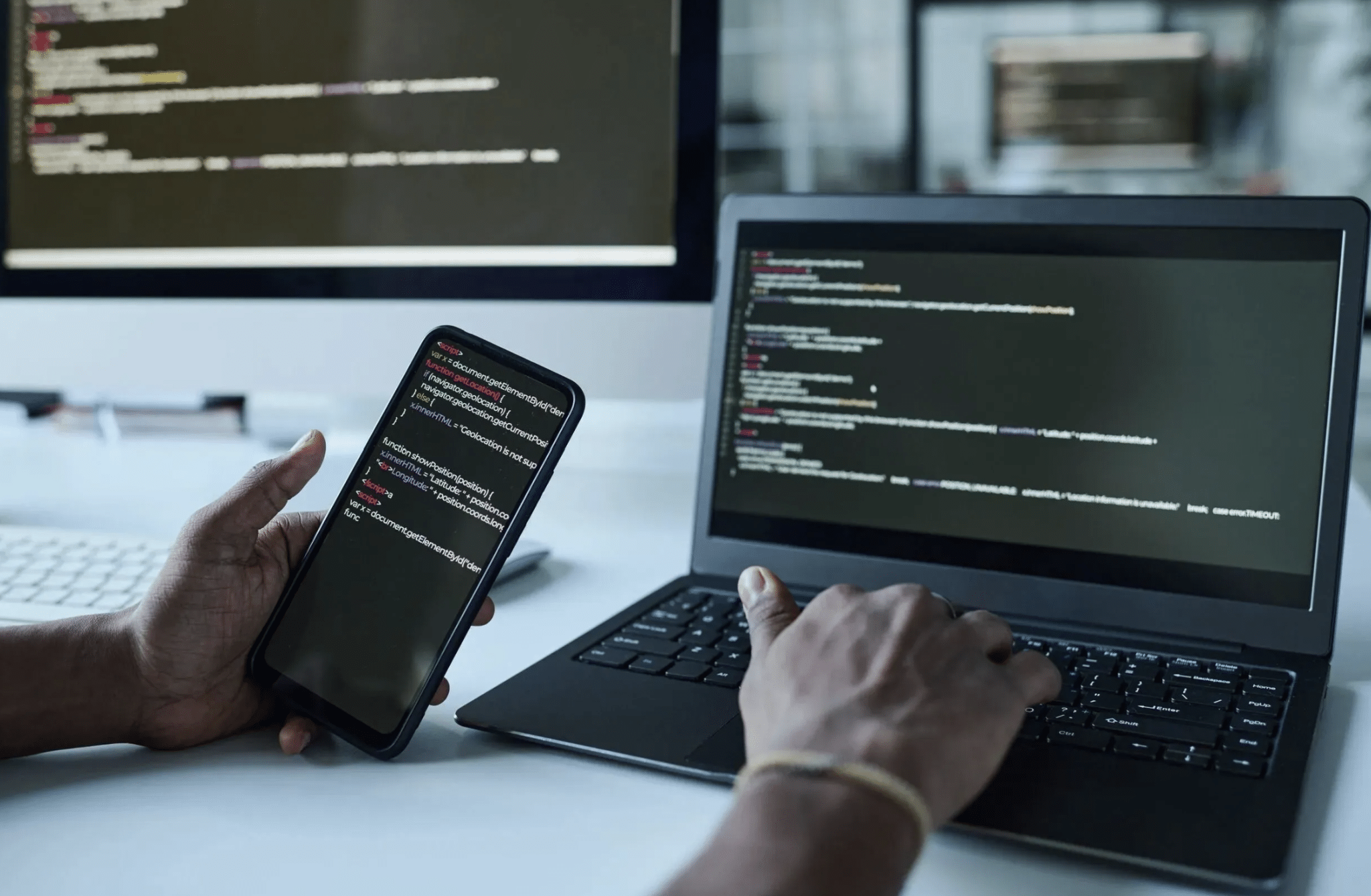 Darwinium and Raonsecure unveil AI‑focused identity security tools